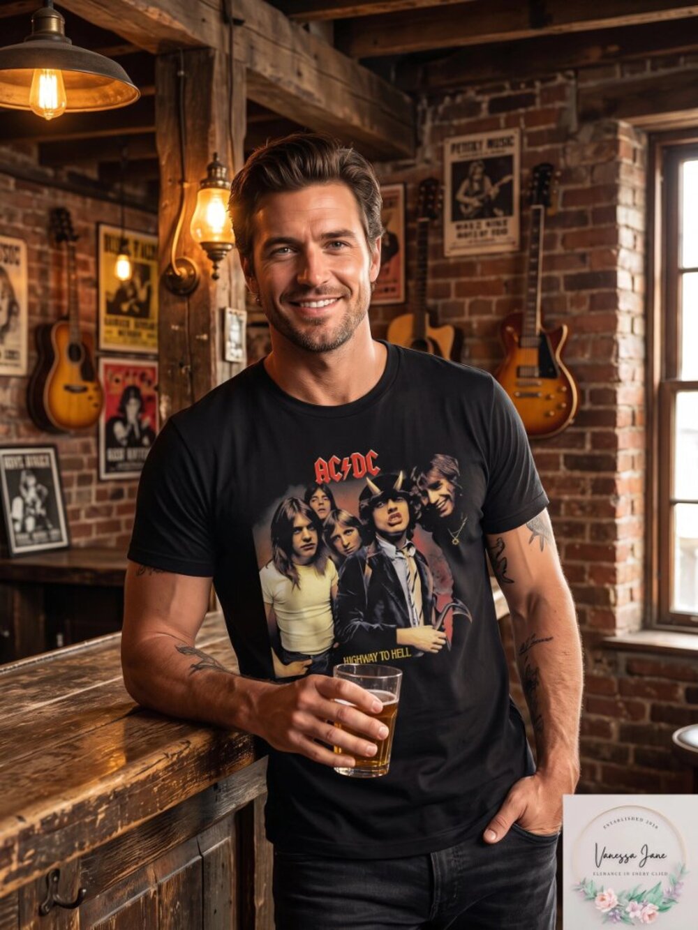 PACSUN AC/DC Highway to Hell Short-Sleeve T-Shirt-S, Size Small